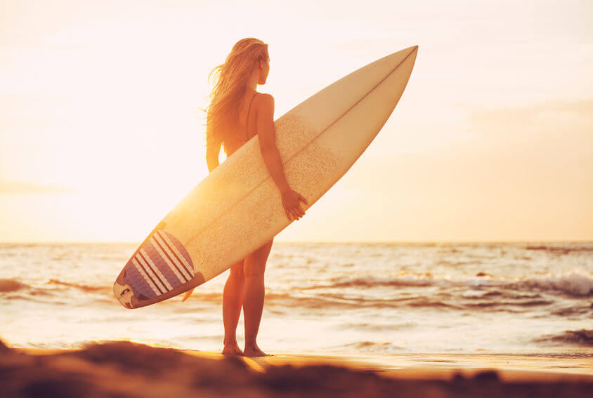 Vier gute Gründe, das Surfen zu lernen!